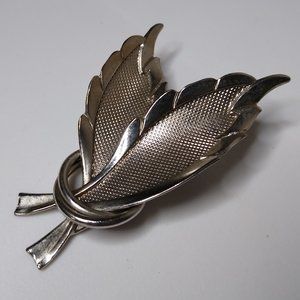 Vintage Metal Feather Brooch